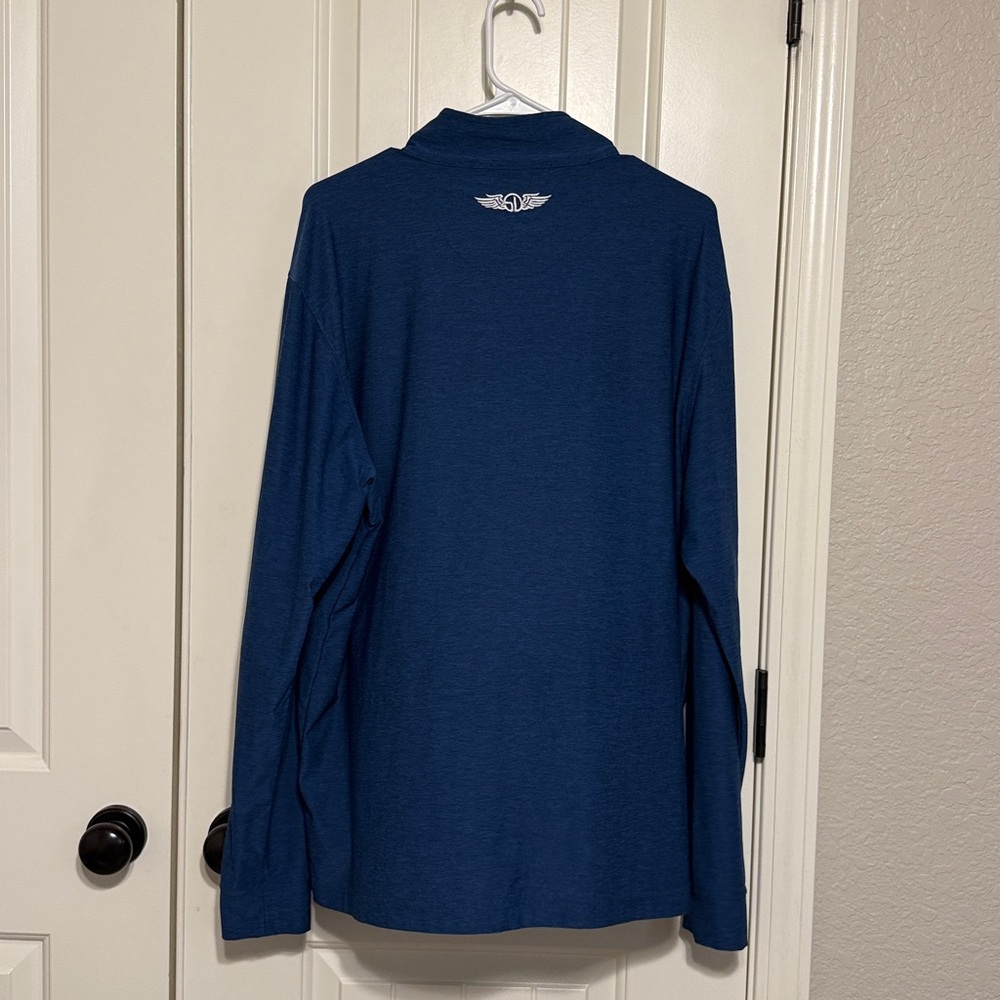 Straightdown Pullover Large - image 4